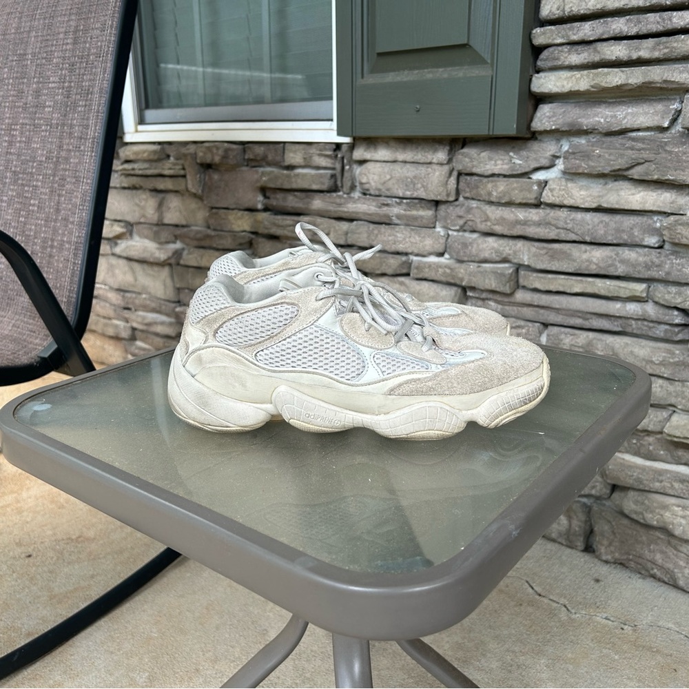 Yeezys 500 “blush”
